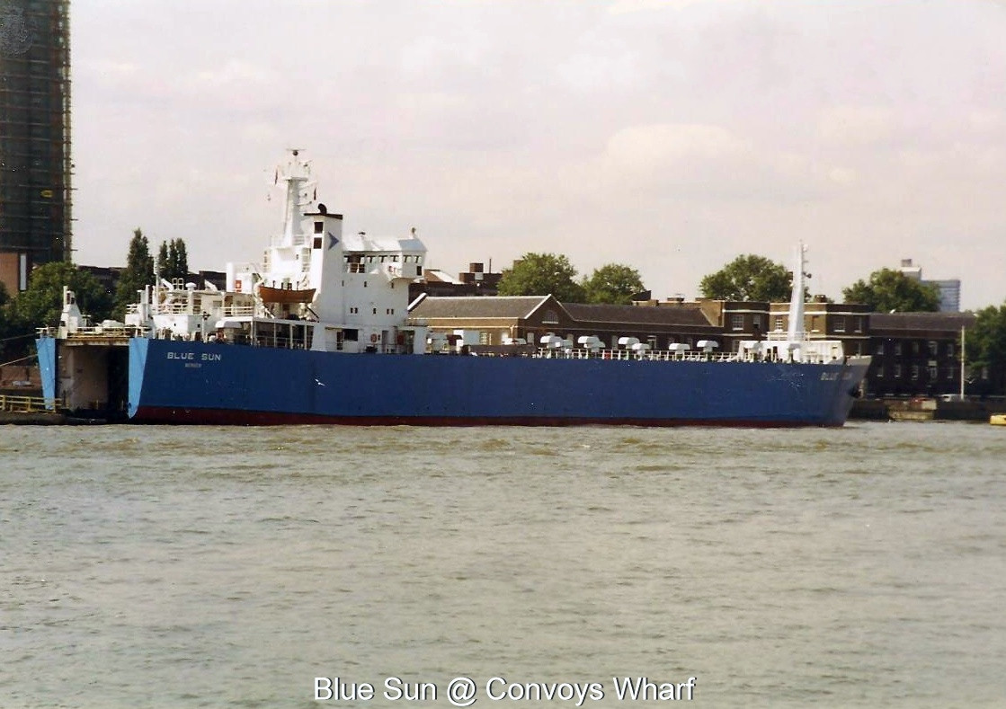 Click image for larger version

Name:	Blue Sun @ Convoys 001.jpg
Views:	0
Size:	198.6 KB
ID:	45525