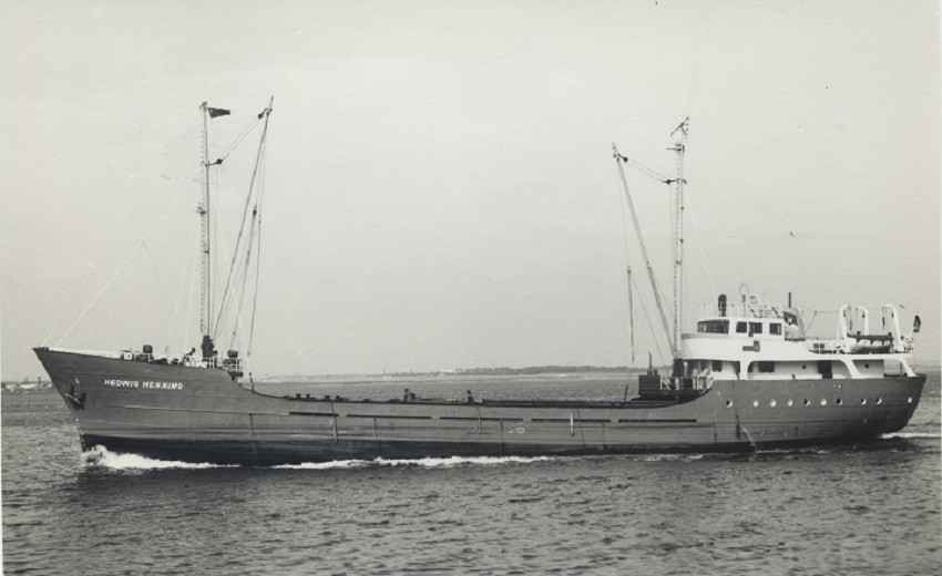 Click image for larger version

Name:	HEDWIG%20HENNING%20AA0cc5.jpg
Views:	0
Size:	91.5 KB
ID:	58089