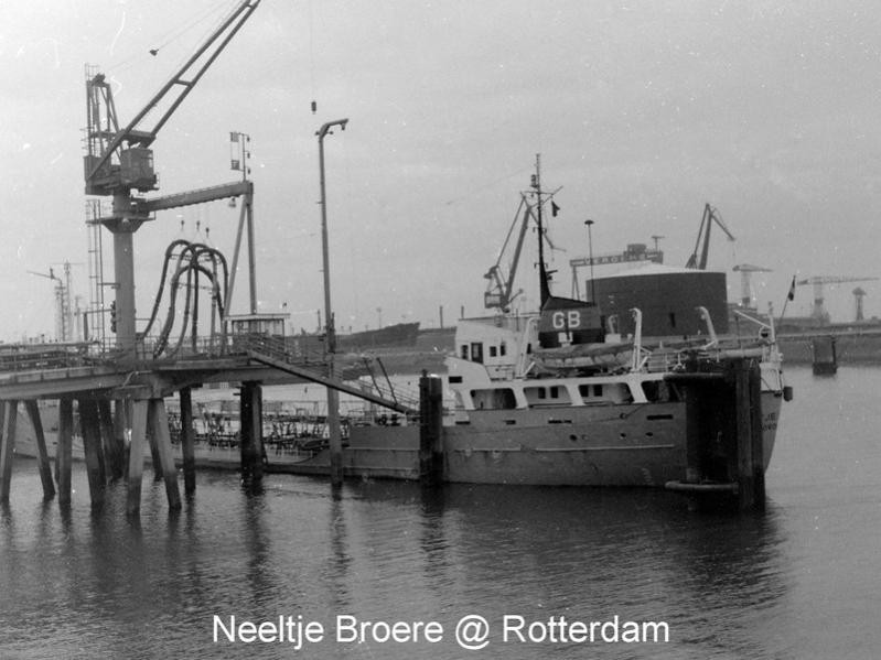 Click image for larger version

Name:	Neeltje%20Broere3298.jpg
Views:	0
Size:	93.5 KB
ID:	60374