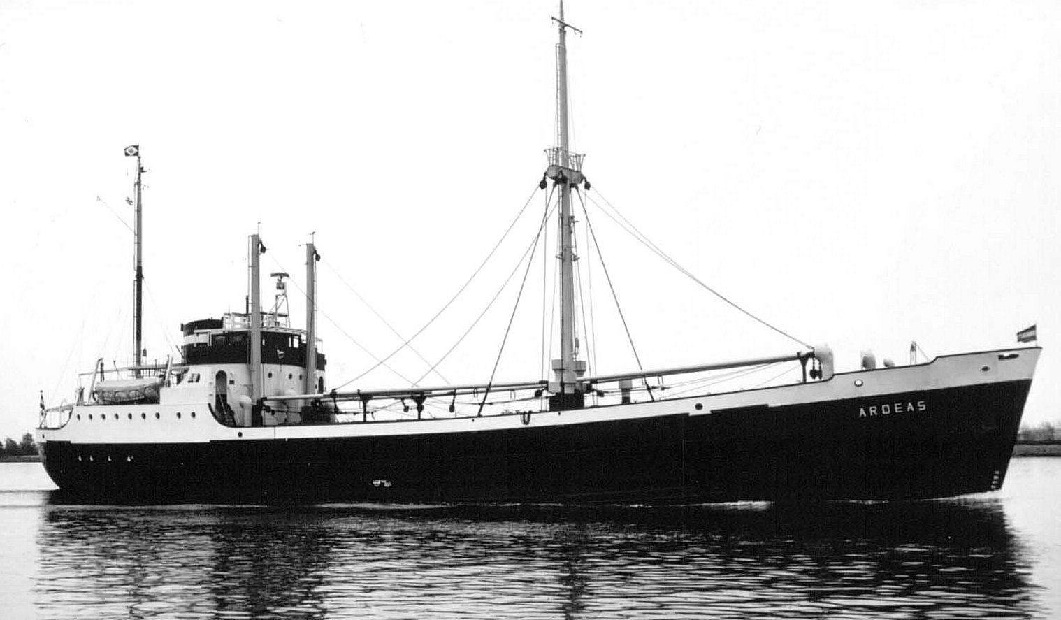 Click image for larger version  Name:	Ardeas-01.jpg Views:	0 Size:	212.5 KB ID:	66468