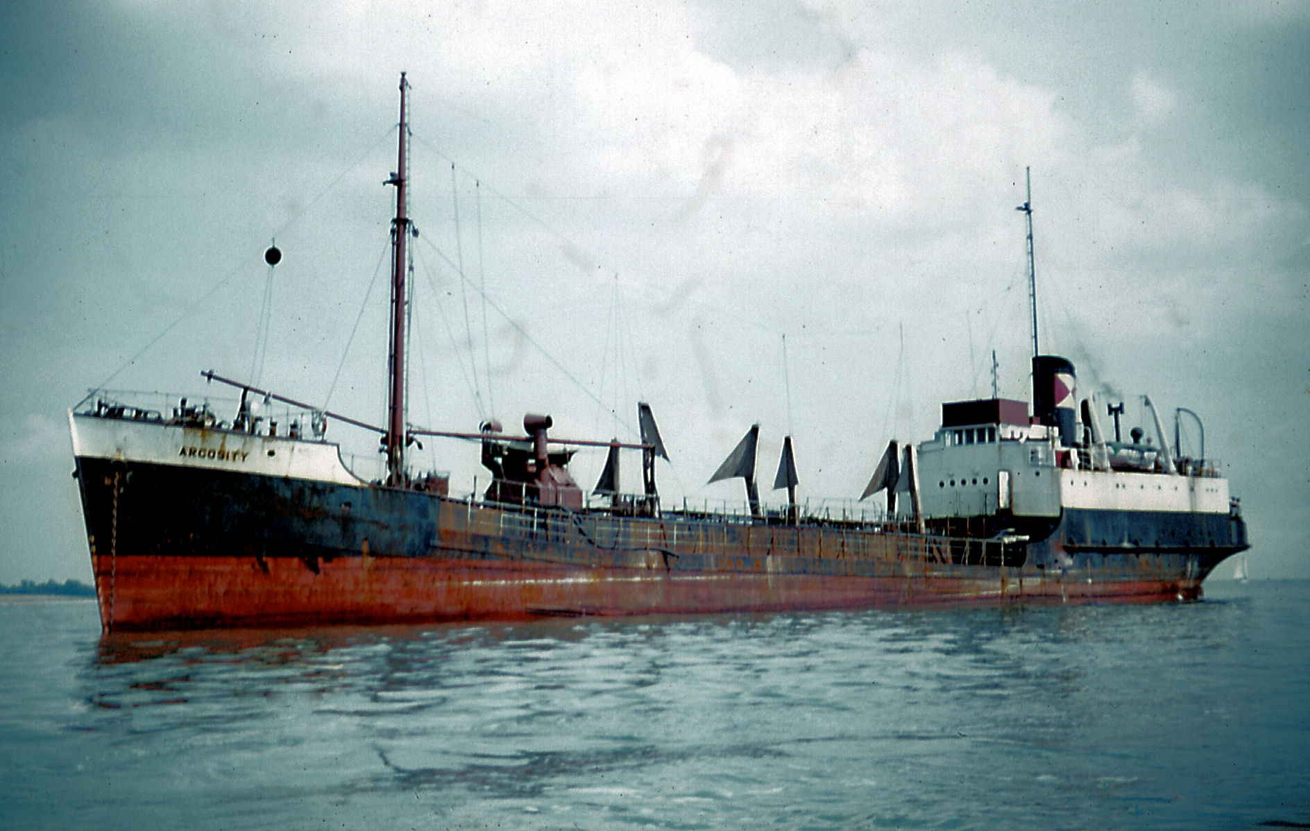 Click image for larger version  Name:	Argosity-01.jpg Views:	0 Size:	498.9 KB ID:	66600