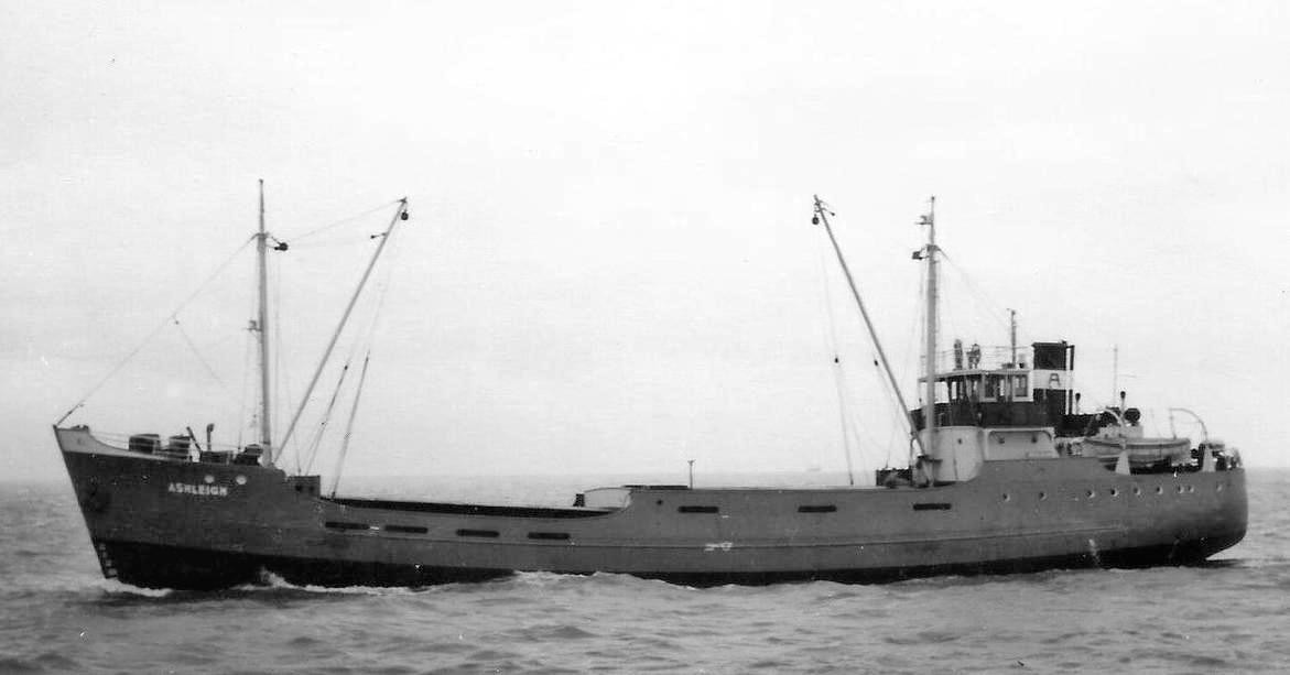 Click image for larger version  Name:	Ashleigh-02.jpg Views:	0 Size:	76.0 KB ID:	67193