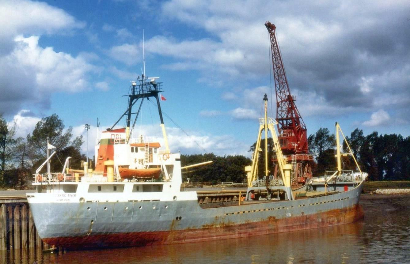 Click image for larger version

Name:	Atlantic River-02.jpg
Views:	0
Size:	241.1 KB
ID:	67272